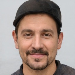 Chris Finch